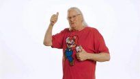 La voz de Super Mario Bros. anunció su despedida oficial de la franquicia.