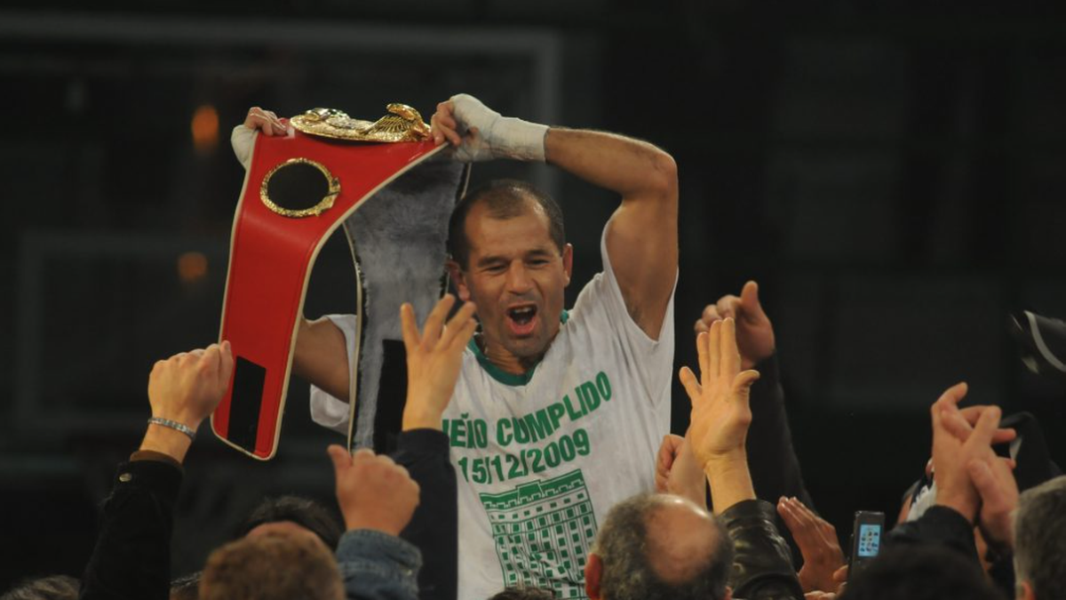 He was a world boxing champion, he was suspended for life and now he works as a street sweeper.