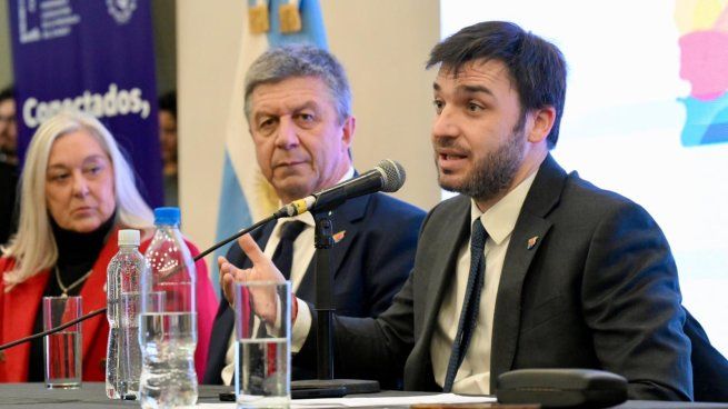 Torres anunció medidas de ventajas impositivas para invertir en Chubut.