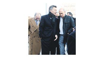 Comenzó ayer la 126ª edición de la Exposición Rural, donde el presidente de la Sociedad Rural, Hugo Biolcati, lanzó críticas al Gobierno nacional, junto con el jefe de Gobierno porteño, Mauricio Macri, y el titular de UATRE, Gerónimo Venegas.