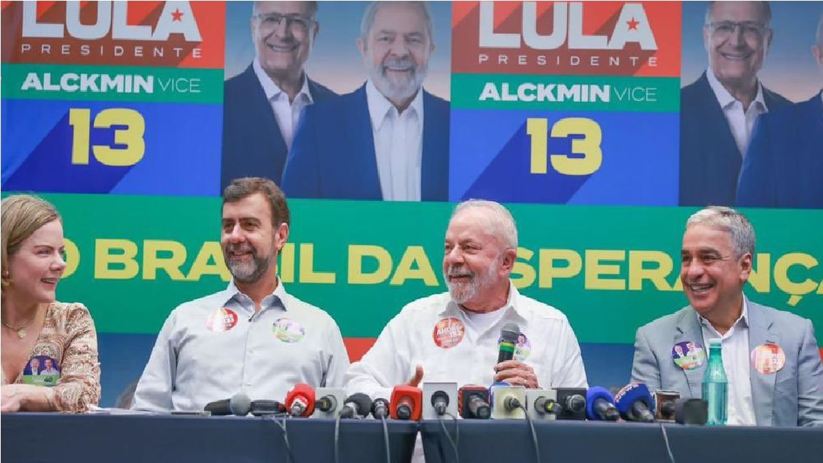 Lula prepares for a conflictive transition