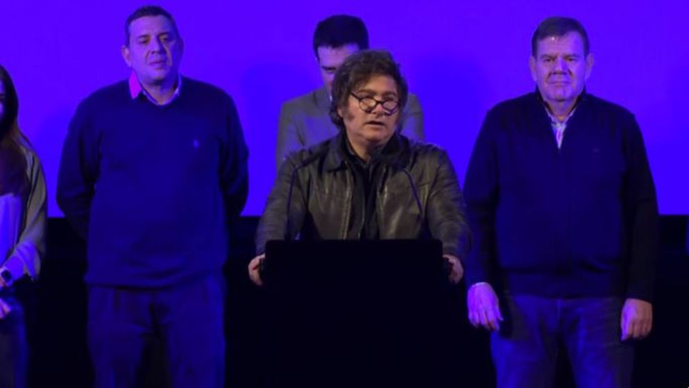 Prometió una ola violeta en la Provincia.