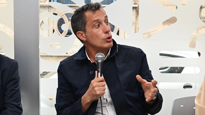 Mario García felicitó a Daniel Ximénez.