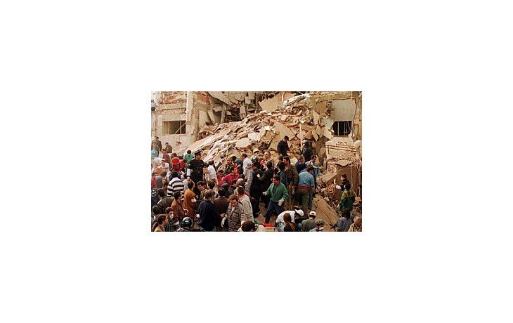 El atentado a la AMIA causó la muerte de 85 personas.