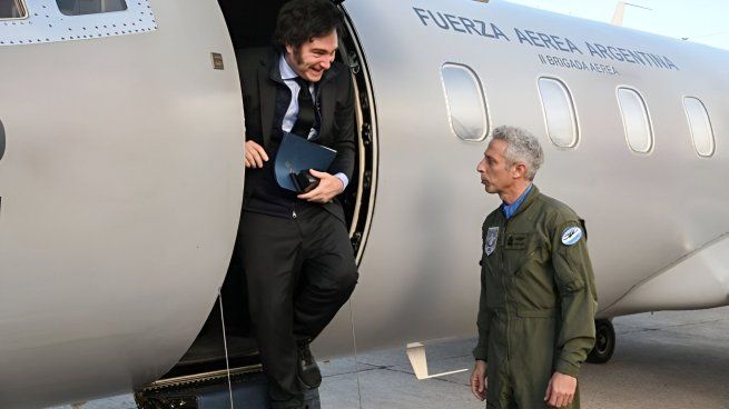 Javier Milei viajará a Estados Unidos y próximo miércoles por la noche.