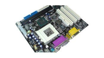 Novatech comienza a ensamblar y montar motherboards en el país.