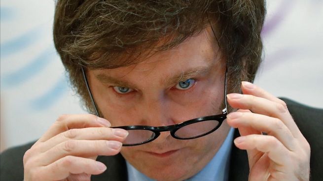 Javier Milei lentes 2
