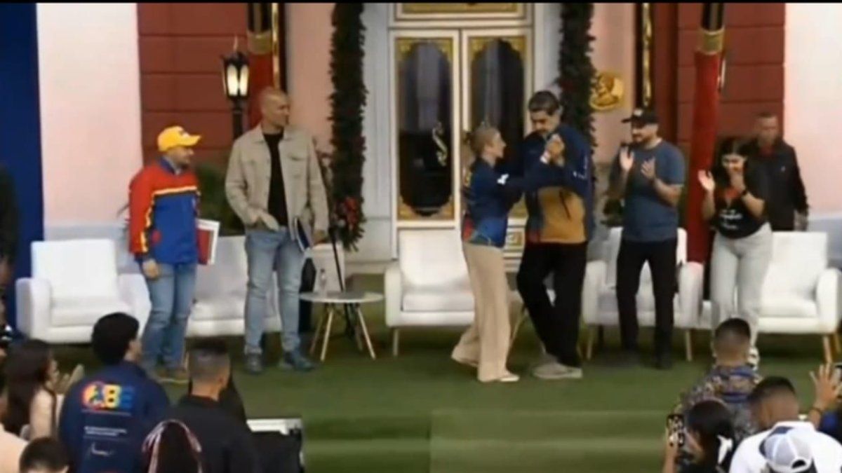 El baile de Nicolás Maduro en medio de las tensiones con EEUU: “No me para nadie”
