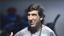 Costas inició su tercer ciclo en Racing.