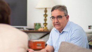 El candidato a gobernador de Catamarca, Raúl Jalil (Frente de Todos) dialogó con Ámbito Financiero.