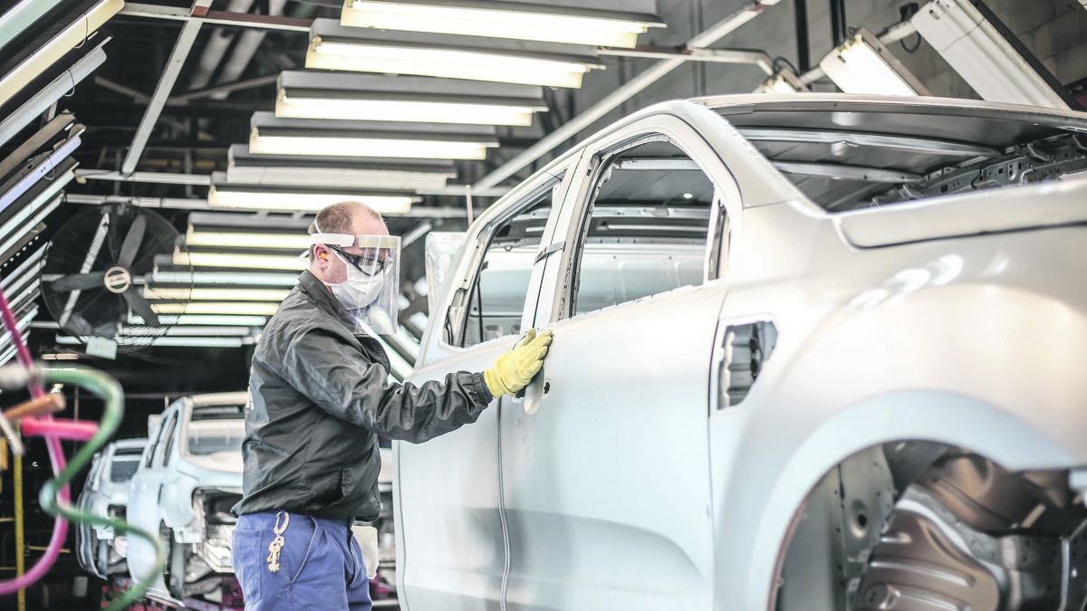 The Government announced a simplification in driver’s licenses and deregulated the importation of vehicles and auto parts