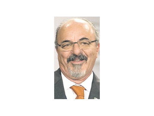 Carlos Tomada