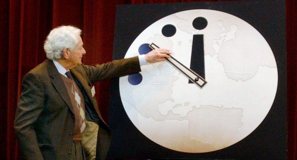 El Reloj del Apocalipsis se creó en 1947 y, desde entonces, cambió en 19 ocasiones.