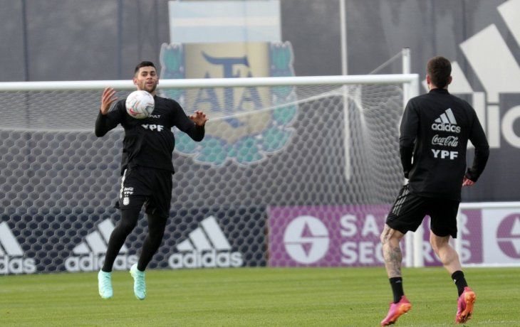 Cristian Romero está en duda para el partido del sábado ante Ecuador.
