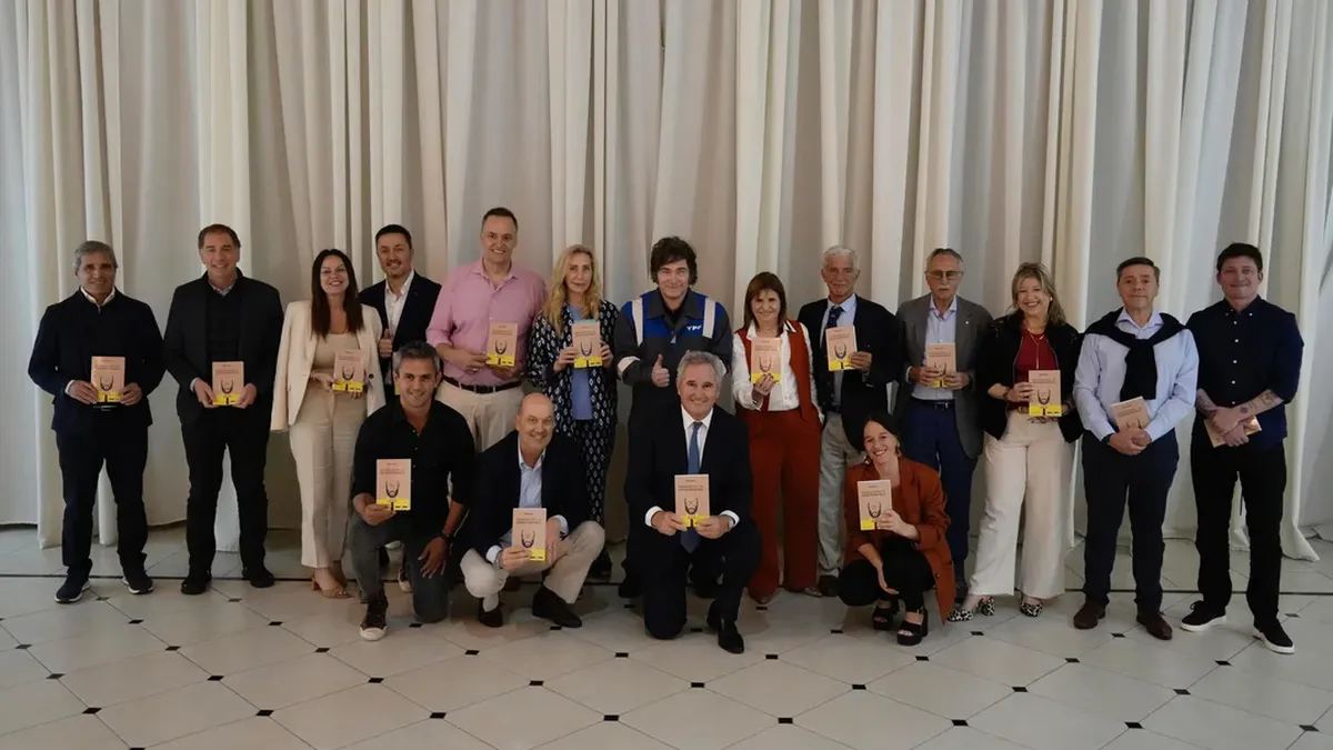 El Gobierno ajusta y redefine los gabinetes: as� se reorganizan cargos y unidades retributivas