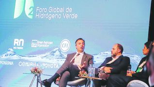 Bariloche. Funcionarios, empresarios y especialistas debatieron en el Llao Llao los desafíos del hidrógeno verde para la región.