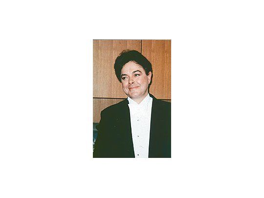 En elcomienzo delciclo integralde losconciertos deBeethoven,Bruno Gelberno sólo ratificósu reconocidodominio deesas páginas,sino queinspiró a losmiembros dela Filarmónica.