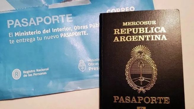 Sacar el nuevo pasaporte argentino cuesta entre 30 mil y 75 mil pesos, dependiendo la urgencia del viajero.