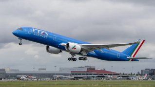 Un hombre murió en pleno vuelo llegando a Ezeiza