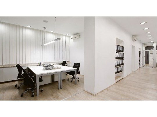 Mercado de oficinas, sobrevive a la crisis