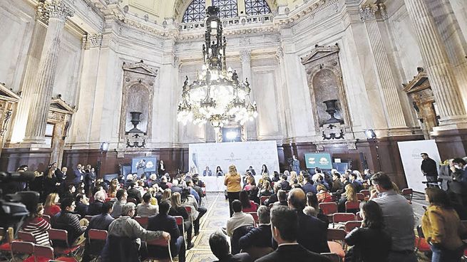 apoyo. Diputados y senadores ratificaron su apoyo de manera férrea a Cristina de Kirchner.