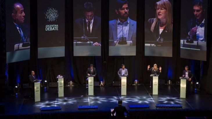 Antecedente 2015. Los dos primeros debates presidenciales de la historia se realizaron hace cuatro años.