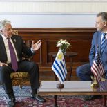 Yamandú Orsi recibirá a Lou Rinaldi luego de la decisión de Estados Unidos de congelar las visas a Uruguay. Yamandú Orsi recibirá a Lou Rinaldi luego de la decisión de Estados Unidos de congelar las visas a Uruguay.