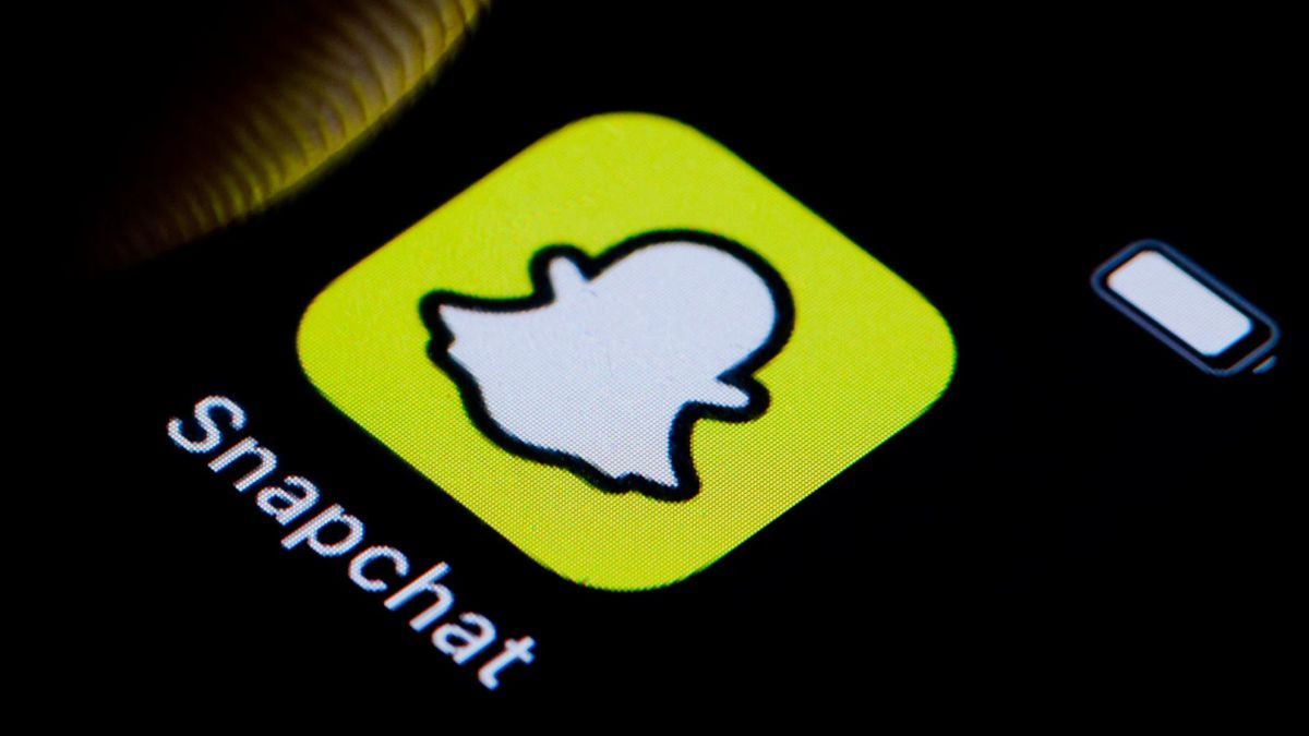 Snapchat plunges 15% on Wall Street after losing $288 million in the quarter