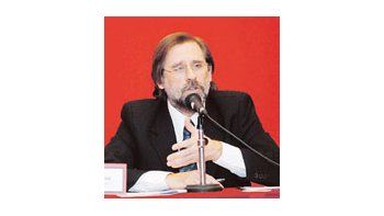 ámbito.com | Carlos Fernández habló ayer en la Cámara de Exportadores.Todo seguirá igual, fue su mensaje.