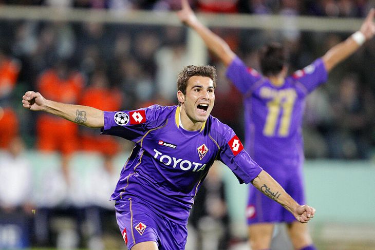 Mutu won over the fans of Fiorentina with his dozens of goals