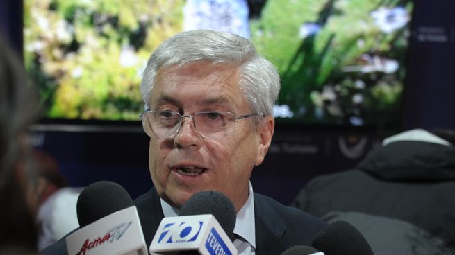 El Ministro de Turismo, Tabaré Vieira, se mostró abierto a ser precandidato presidencial por el sector Batllistas.
