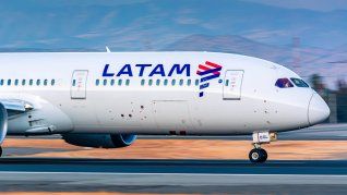La compañía aérea fue habilitada para ofrecer servicios regulares de transporte aéreo de pasajeros y cargas.