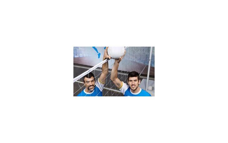 ámbito.com | Hugo y Facundo divididos por la misma red que une sus pasiones.