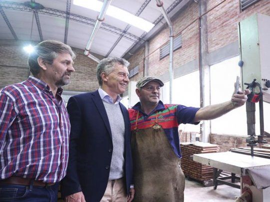 El campo cada vez genera más trabajo en todas las ciudades de la Argentina y cada vez es más industria, dijo el Presidente.