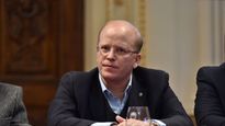 santa fe: un afiche de cristina kirchner detono una interna y termino con una renuncia