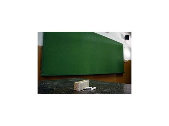 Desde el Consejo General de Cultura y Educación cargaron contra los maestros nucleados en UDOCBA que realizaron un paro por reclamos salariales.