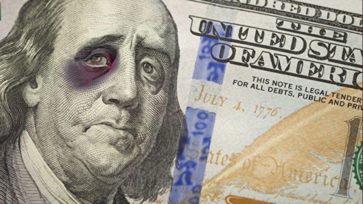 El dólar sube y los memes estallan en las redes sociales