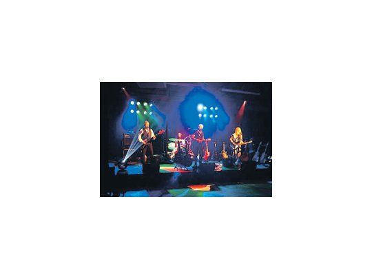 El inconfundible sonido de la legendaria banda rebautizada como The Byrds Celebration vuelve a sonar en estadios de EE.UU., y en una gira latinoamericana que puede traerla por primera vez a la Argentina.