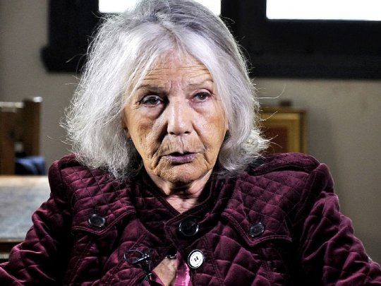 Si bien Sarlo no tenía aparentemente herederos forzosos, la ausencia de una planificación sucesoria formal -a través de testamento válido- dio lugar a un escenario de disputa por los bienes y el legado cultural.