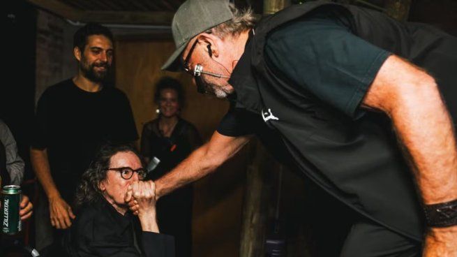 Charly junto a León en el&nbsp; Festival Medio y Medio.&nbsp;