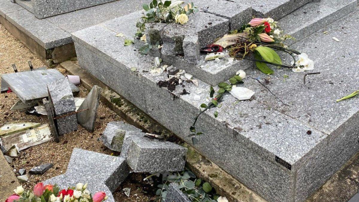 They vandalized the tomb of Jean-Marie Le Pen, French ultra-right leader