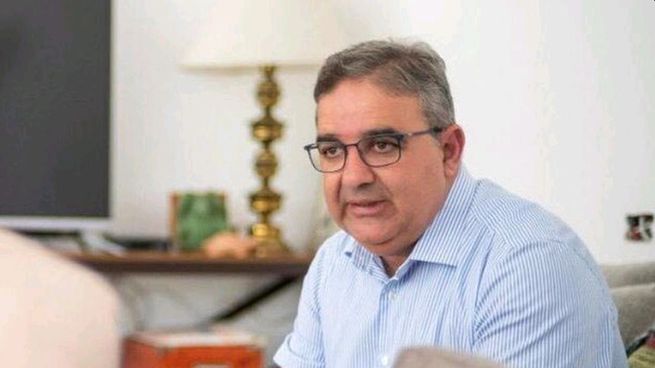 El gobernador de Catamarca, Raúl Jalil, irá por la reelección el próximo domingo.