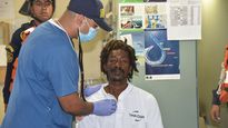Elvis Francois, de 47 años y originario de Dominica.