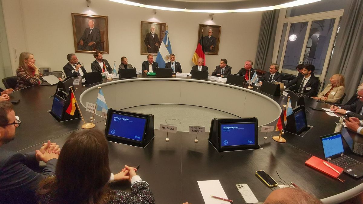 meetings with CEOS and a key agreement