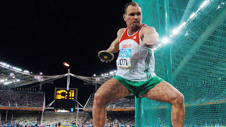 Róbert Fazekas, the Hungarian athlete who ruined his career at the 2004 Athens Olympics Róbert Fazekas, the Hungarian athlete who ruined his career at the 2004 Athens Olympics