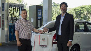ypf y toyota presentaron plan de beneficios para propietarios de etios con sistema de gnc