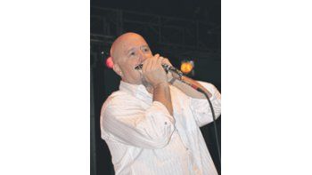 Kim Wilson: «Hay gente que sólo quiere subir a un micro y salir de gira, y las cosas no son así. Ser un verdadero bluesman lleva muchos años».