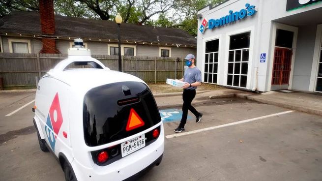 No es apto para el traslado de personas y está programado para circular exclusivamente por la calle.