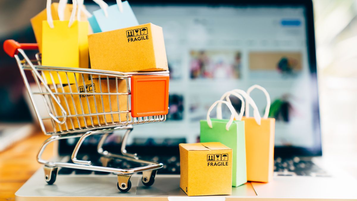 Online sales grow to give to mom