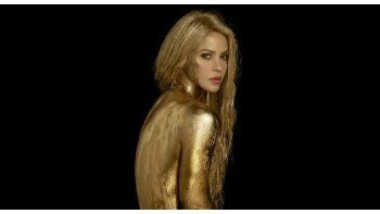 shakira acusa a pique por su corazon roto y llena de expectativas a los fans